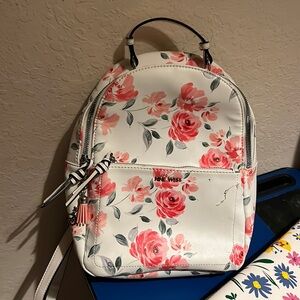 Nine West floral mini bag pack used in great condition